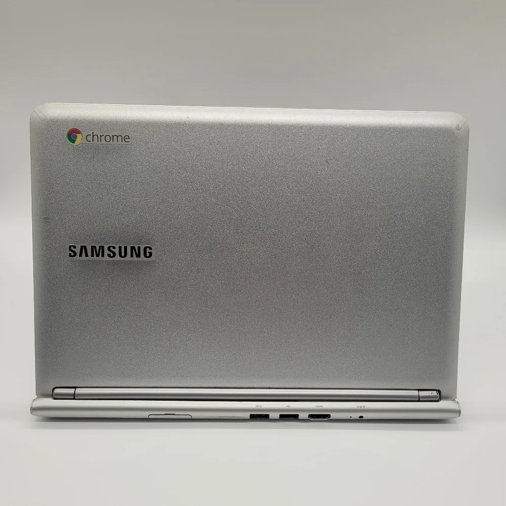 Samsung XE303C12-A01US 11.6